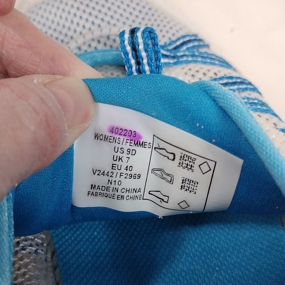 Lands End women's mesh sneakers size 9D - Picture 10 of 10